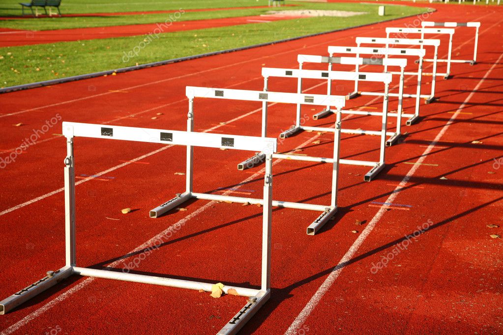 Différentes épreuves d’athlétisme sur un stade